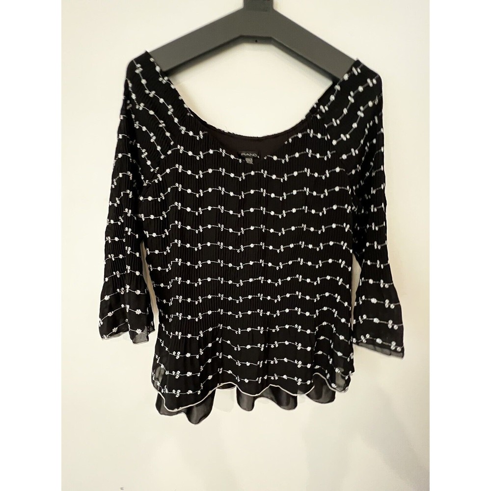 Piano Woman’s Blouse Black & White Allover Stretch Crinkle Flutter Sleeves S